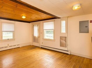 11 High St APT C, Farmington, NH 03835