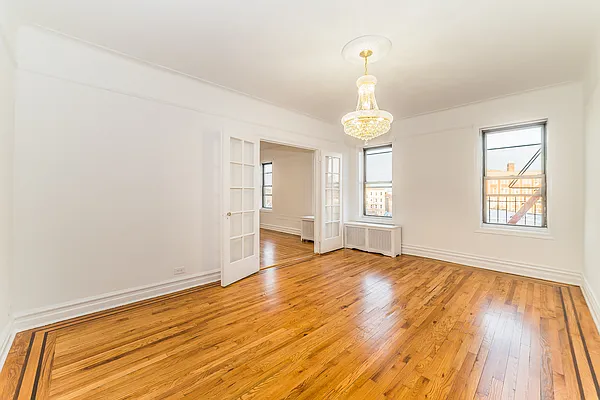 Sold by E Realty International Corp | media 23