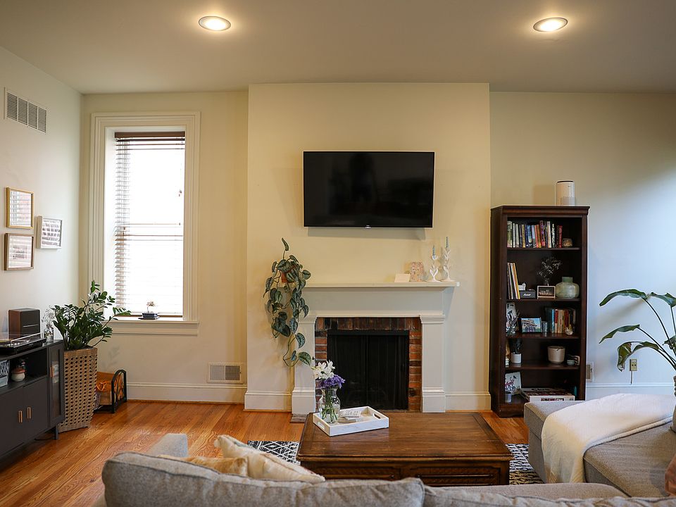 Wood burning fireplace