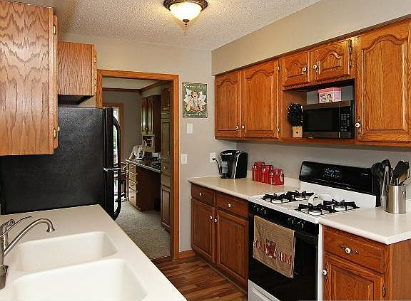 5th image of 8797 Ironwood Ave S