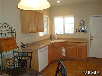 5th image of 419 W Calle Moncayo