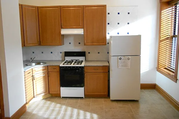 Rented by Corcoran | media 3