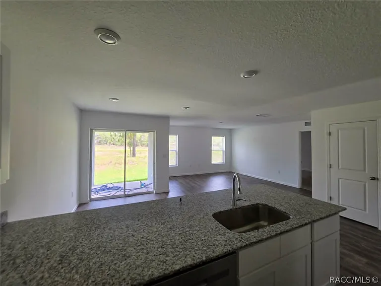 6871 N Pavilion Loop — Photo 17