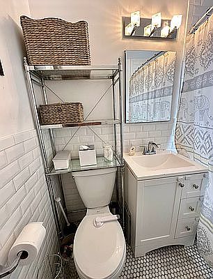 4th image of 20-26 28th St #1