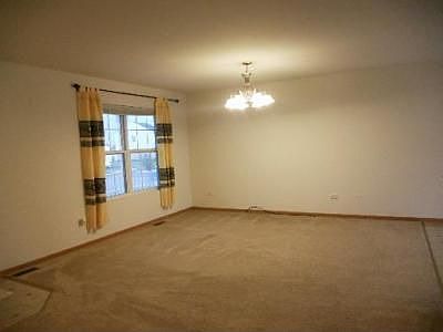 3rd image of 2262 Monarch St