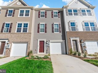 22 Winterplace Dr, Charles Town, WV 25414