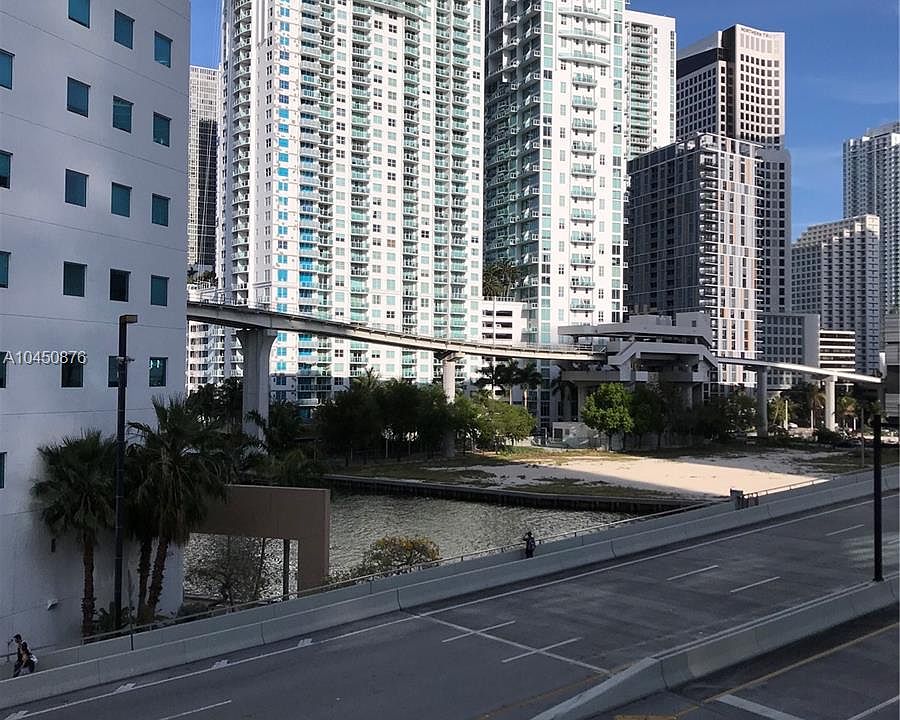 1st image of 350 S Miami Ave #U503