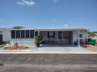 515 Honey Bear Rd, Naples, FL 34113