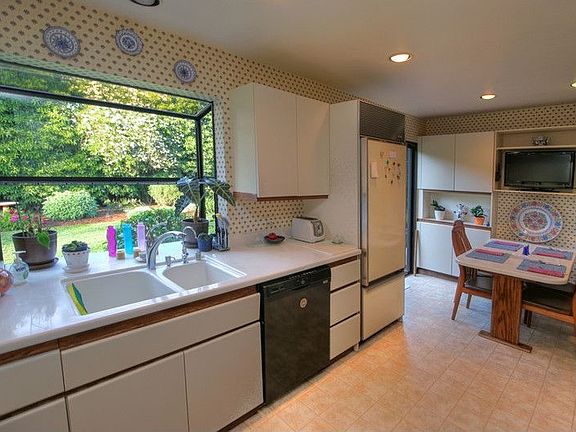 5th image of 2776 Puesta Del Sol