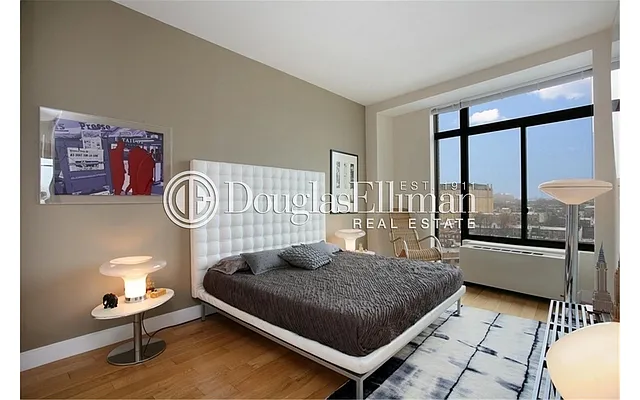 Rented by Douglas Elliman | media 7