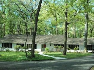 12 Lupine Ln, Titusville, NJ 08560