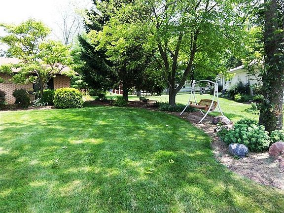 2nd image of 7750 Shenandoah Ct