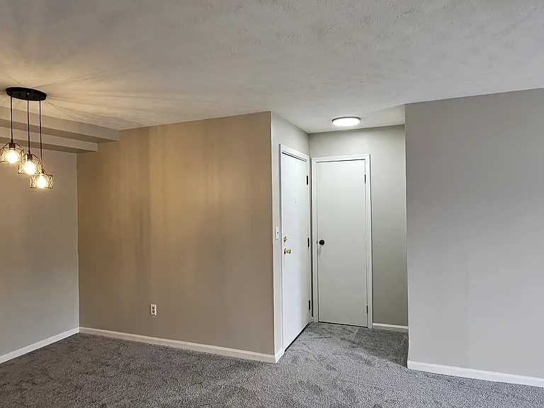 5275 Portland St #304 — Photo 22