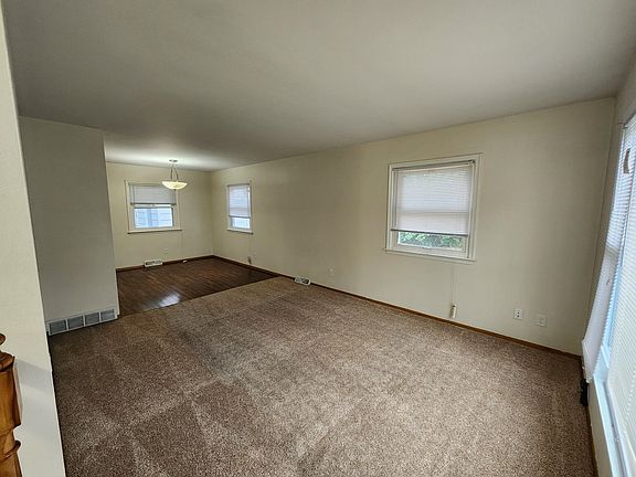 3rd image of 2620 Bucknell Dr