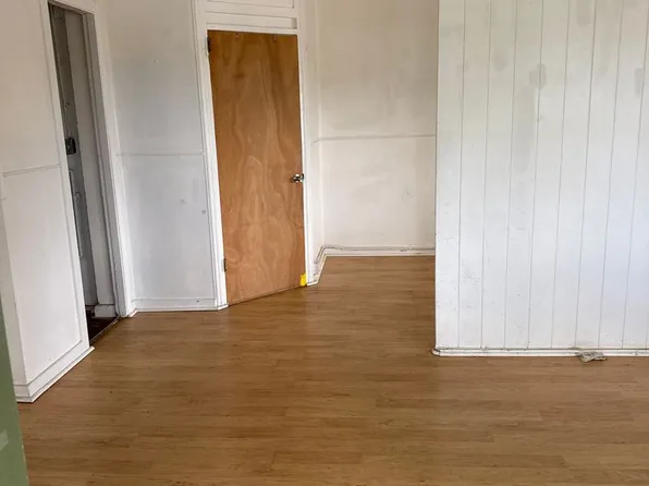 Mildred Au, 94-013 Waipahu Depot St #2583, Waipahu, HI 96797