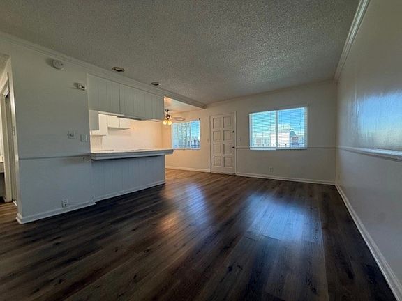 3rd image of 13400 Cordary Ave APT 55