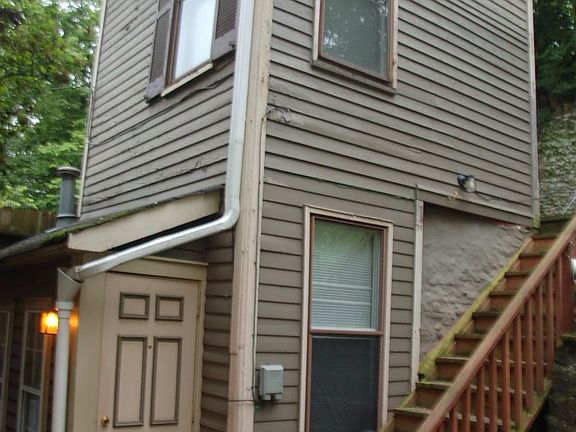 5th image of 31 W Hollister St