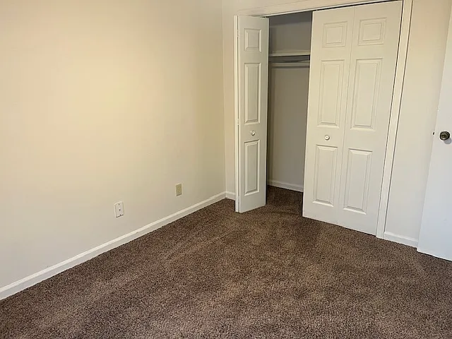 302 N Penfield St #4 — Photo 9