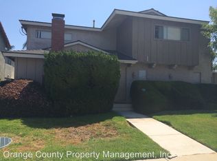16552 Hillview Cir APT C, Huntington Beach, CA 92649