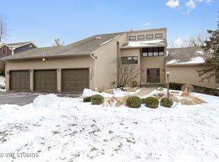 28345 W Harbor Dr, Lake Barrington, IL 60010