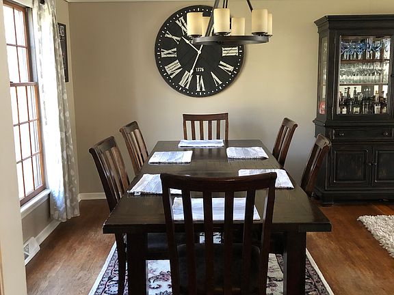 3rd image of 443 S Briarcliff Dr