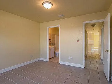 9374 Kirkby Ln — Photo 10
