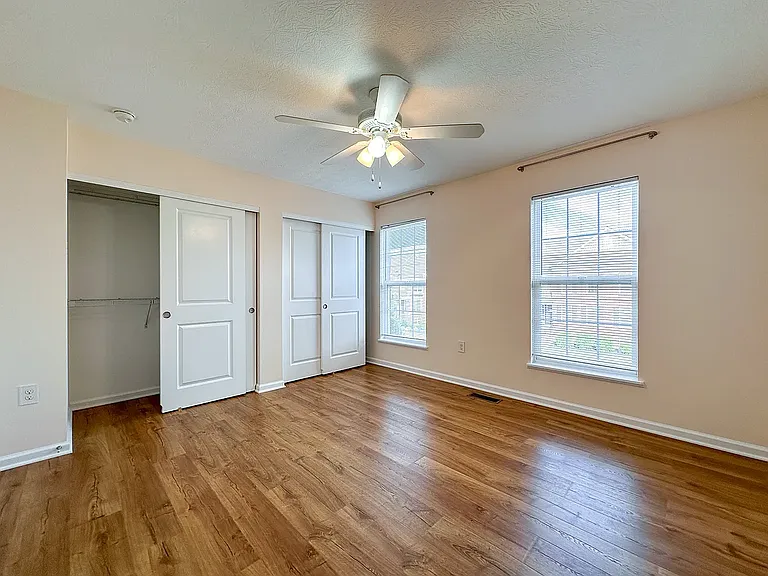 3801 Dowitcher Ln — Photo 23