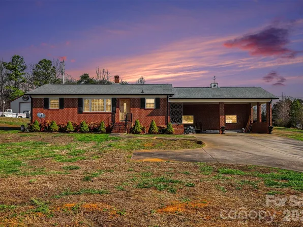 6501 Casar Rd, Casar, NC 28020
