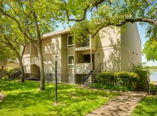 390 Driftwood Ct APT 1C, Azle, TX 76020