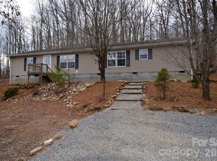 73 Walton Place Dr, Marion, NC 28752