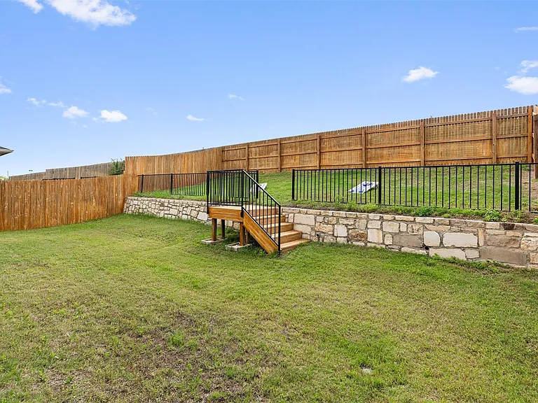 228 Brooklyn Dr — Photo 27