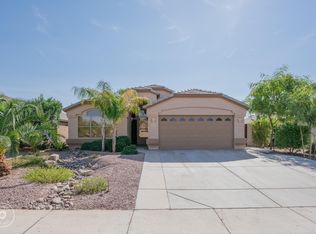 10233 W Daley Ln, Peoria, AZ 85383