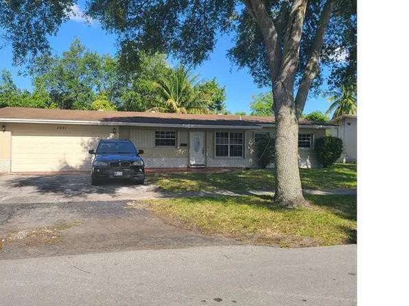 4891 NW 7th Dr, Fort Lauderdale, FL 33317