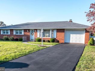 13453 Meadowview Ave, Waynesboro, PA 17268
