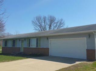 66627 M 62, Edwardsburg, MI 49112