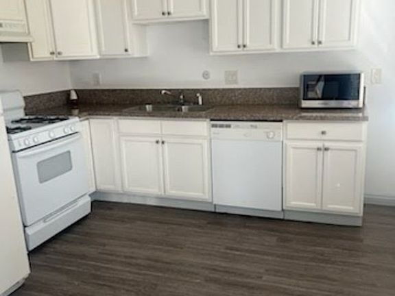 2nd image of 1059 N Wilmington Blvd #8