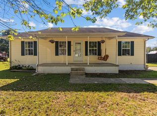 209 9th Ave, Clay City, KY 40312
