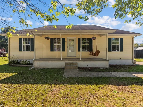 209 9th Ave, Clay City, KY 40312