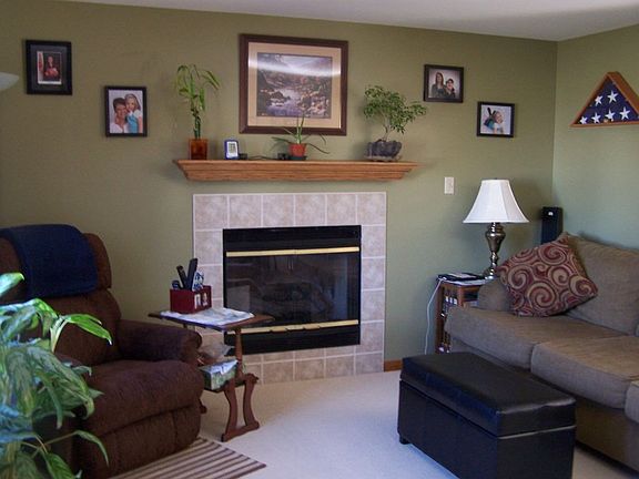 4th image of 1633 Willow Woods