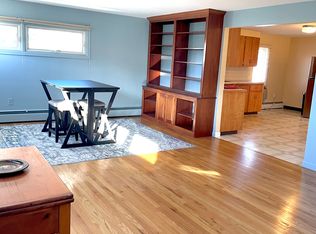 241 Huxley Ave, Providence, RI 02908