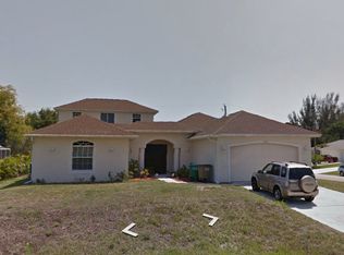 1422 SW 18th St, Cape Coral, FL 33991