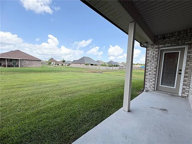 204 Cypress Bnd — Photo 20