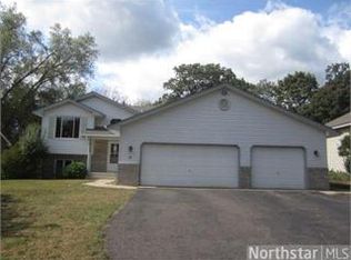 2195 7th St N, North Saint Paul, MN 55109