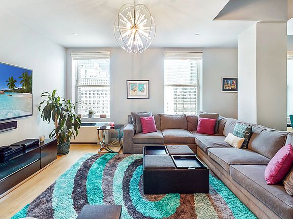 4th image of 15 Broad St APT 3800