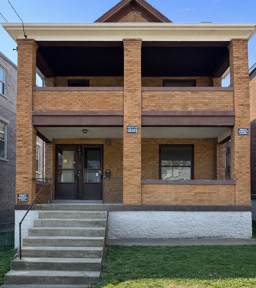 311 Hilton Place — Photo 1