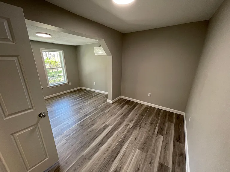 14 Stanley Rd — Photo 9