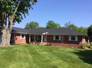 308 E Clark St, Flora, IN 46929