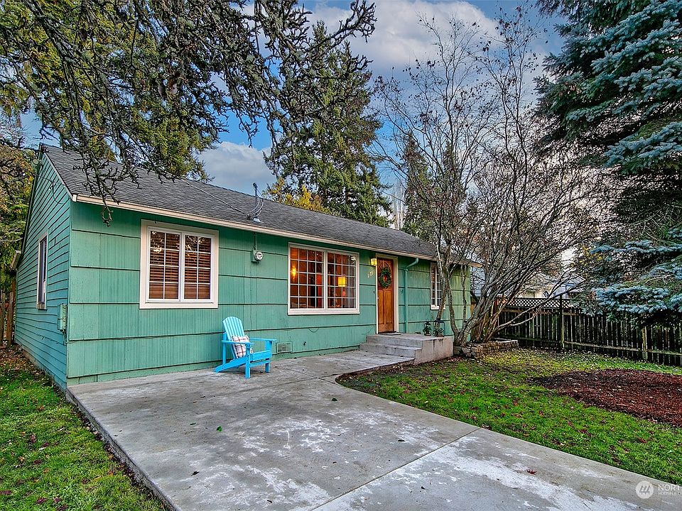 13756 Densmore Avenue N, Seattle, WA 98133 Zillow