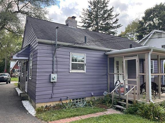 2nd image of 156 Westwood Rd