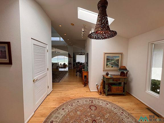 2nd image of 205 Trout Rd